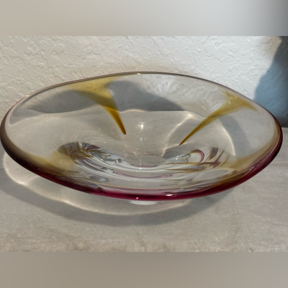beautiful possible mid century hand blown plate/bowl with a plum color rim